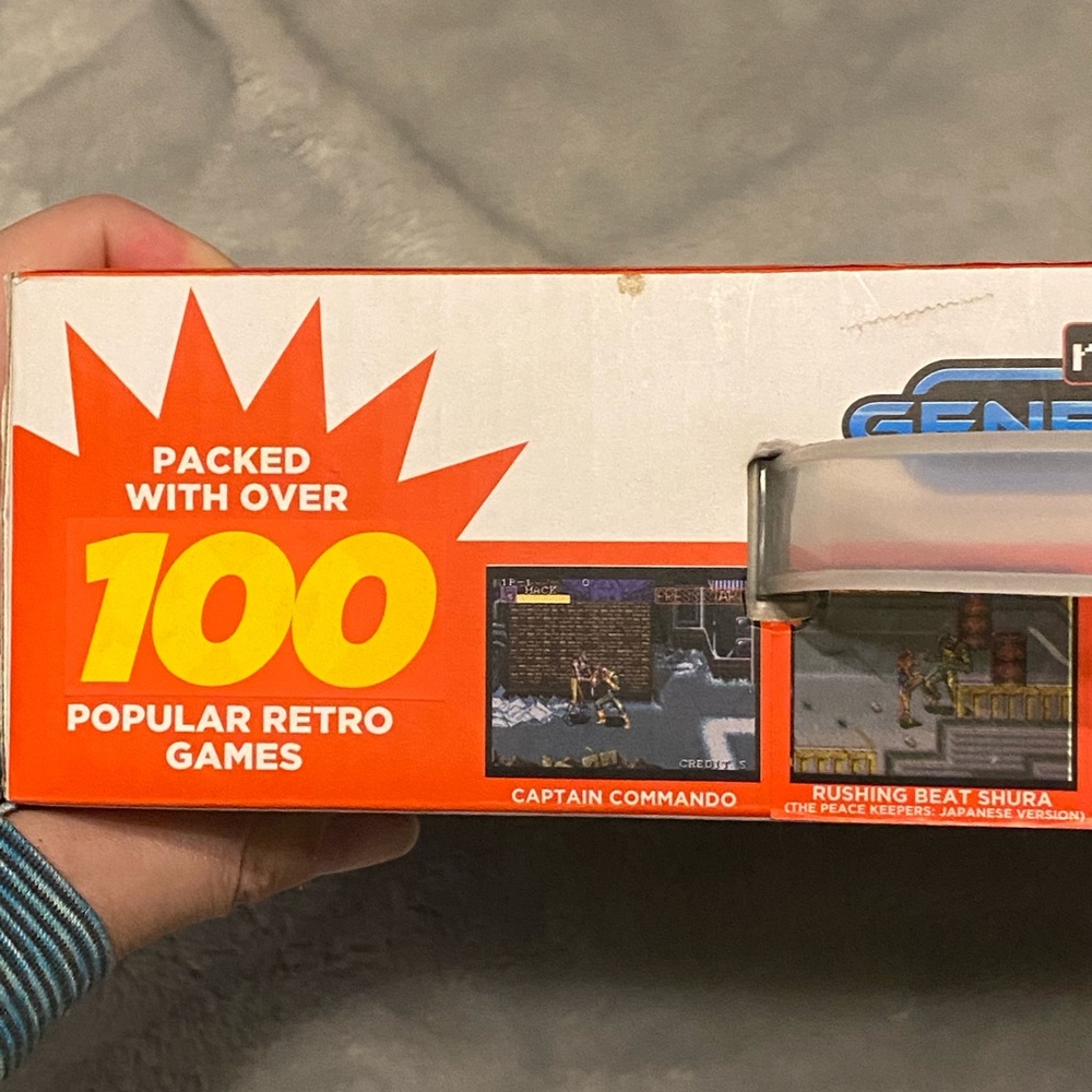 Retro-Bit Generations Game Console & Controllers - Picture 10 of 10